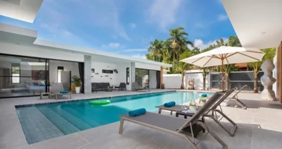 Stunning Pool Villa Curtis - 5 Bedrooms in the heart of Rawai – Fotos 3